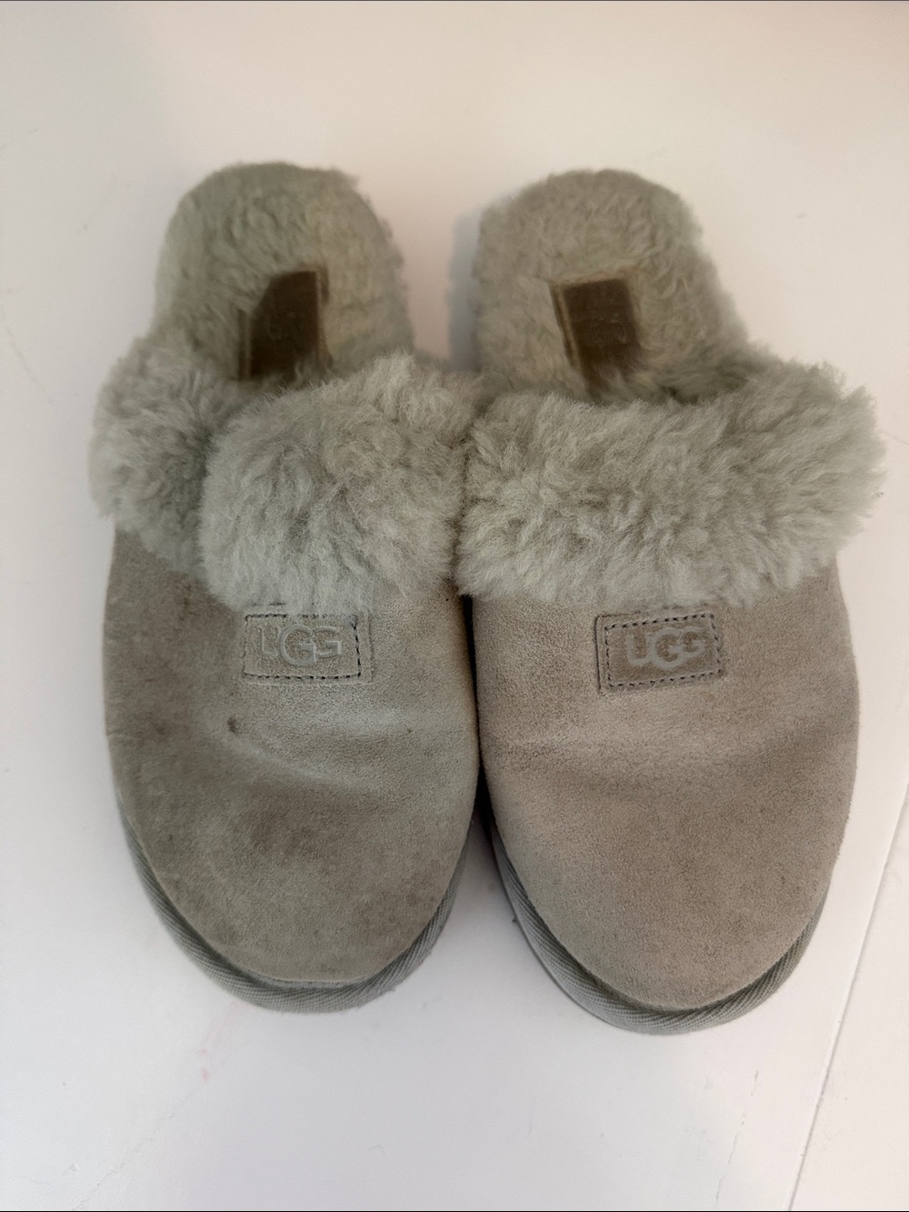 UGG Women's Light Gray Suede Shearling Slip-On Clog Slippers